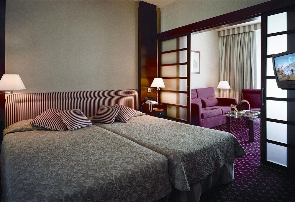 Hotel Guitart Grand Passage Barcelona Pokoj fotografie